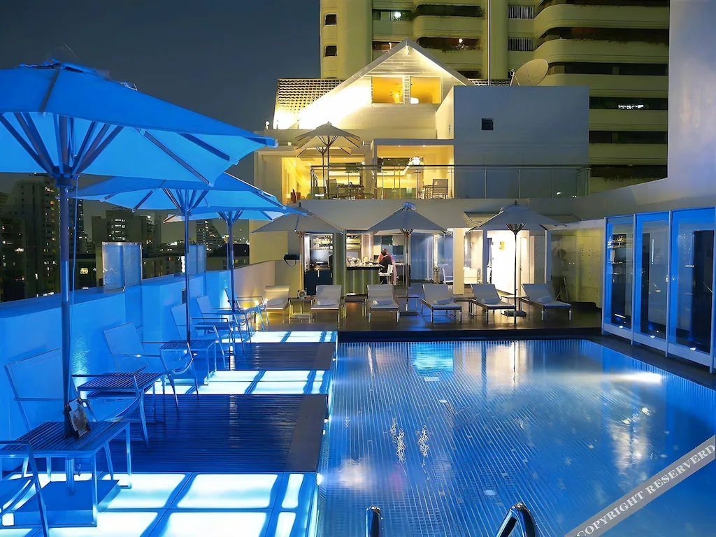 Dream Hotel swimming pool Bangkok
