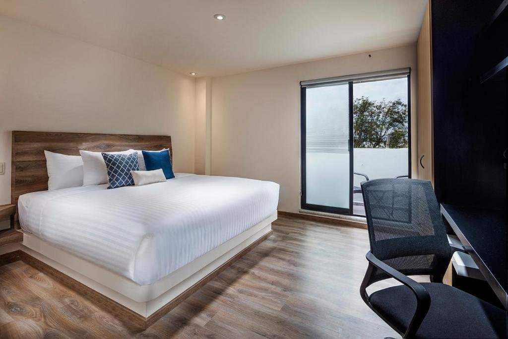 Fraser Suites hotel