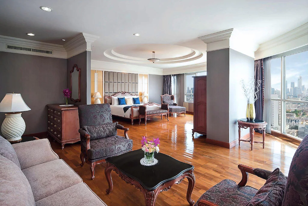 President Palace Hotel room Bangkok