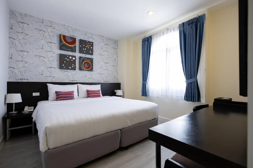 24 Inn Bangkok