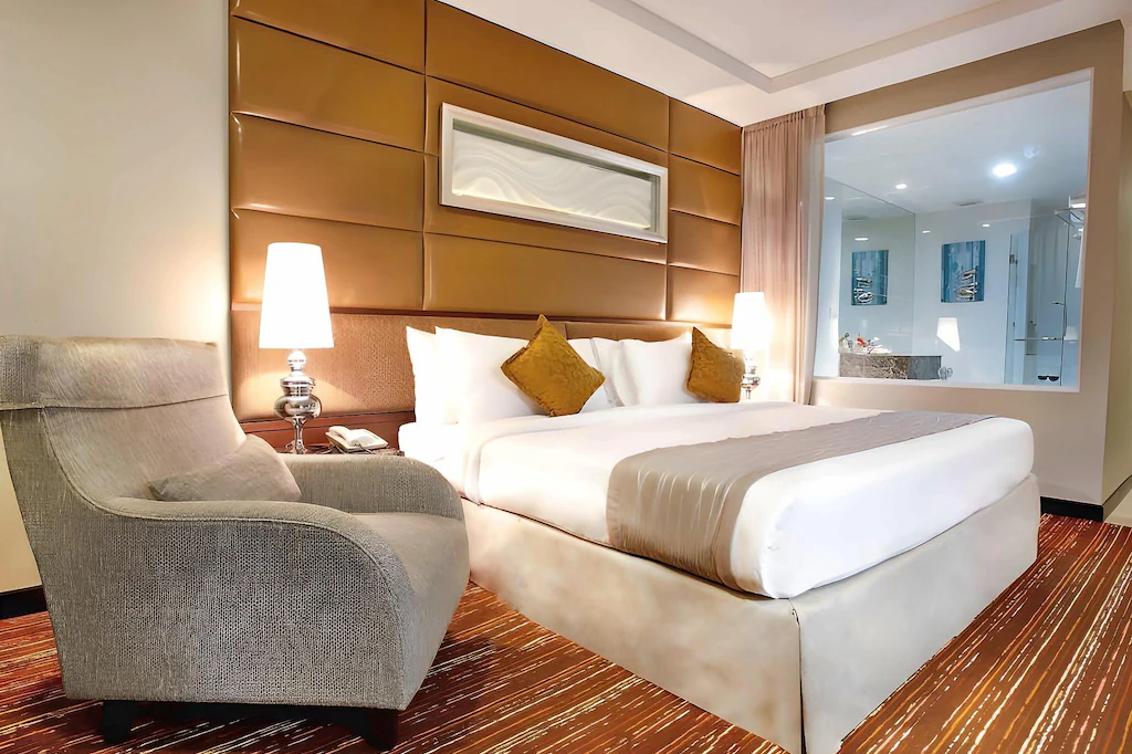 Intimate Hotel room