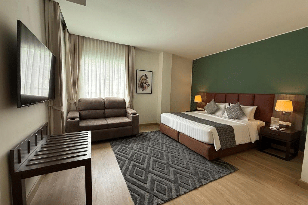 Legacy Express Bangkok Hotel