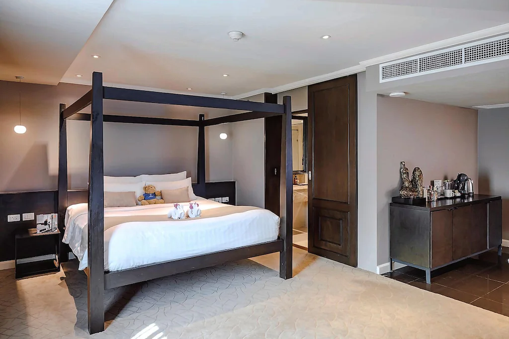 S15 Sukhumvit Hotel room