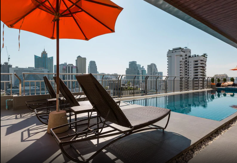 Adelphi Suites Bangkok - Pool