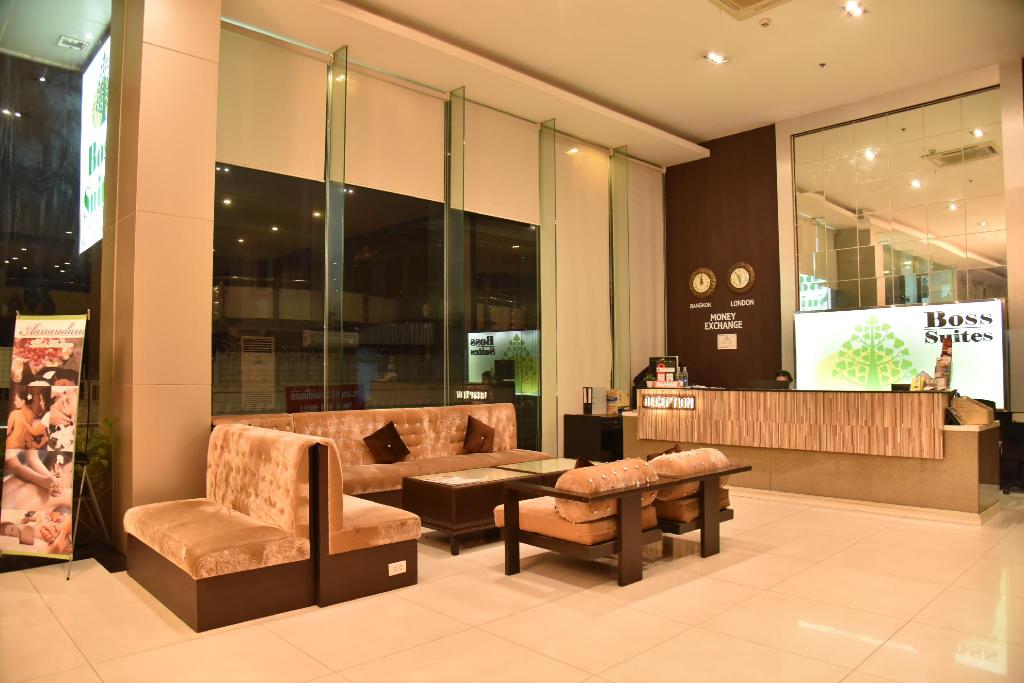 Boss Suites Nana - Reception - Hotels Near Soi Cowboy Bangkok