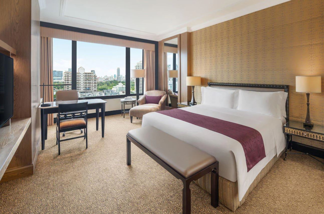 Sheraton Grande Sukhumvit - Bedroom