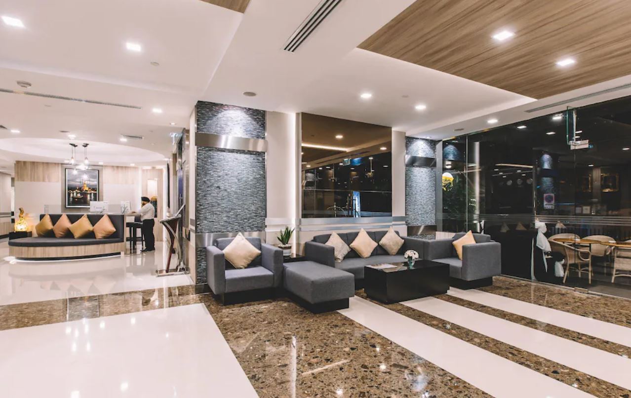 Adelphi Suites Hotel - Reception 2