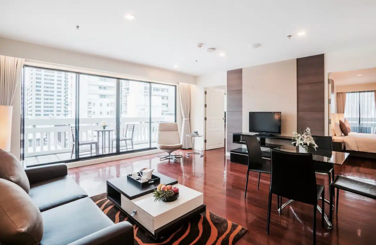 Phachara Suites Sukhumvit - Bedroom 2